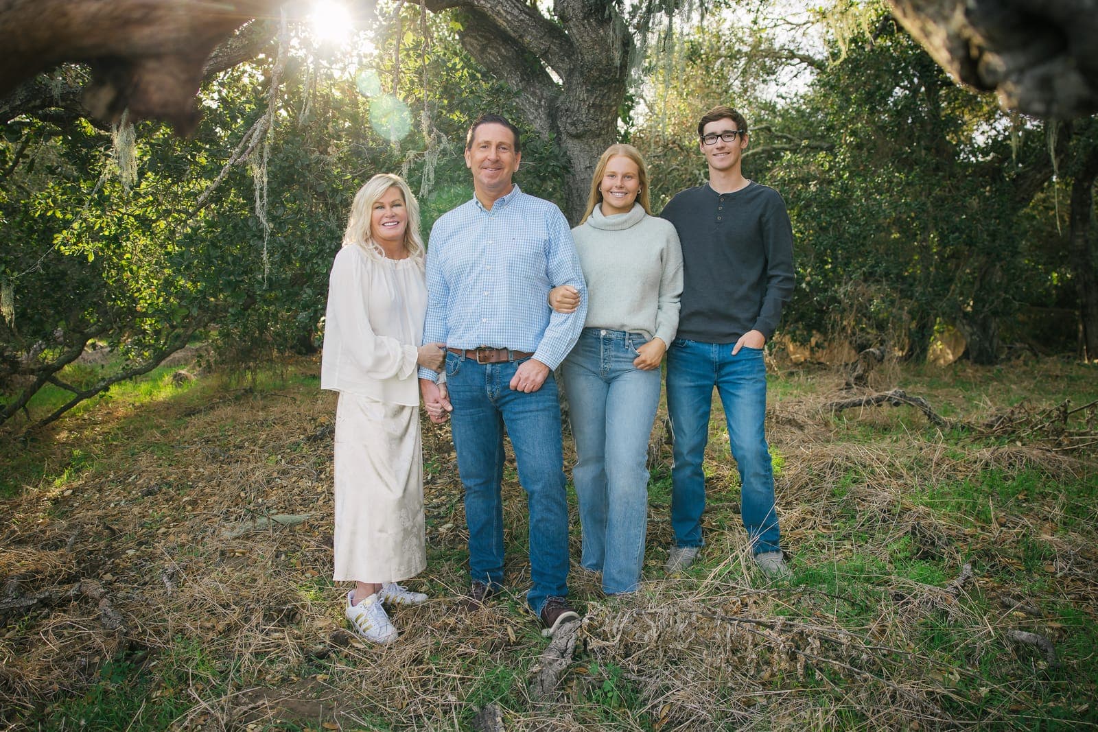 Family portrait session in Nipomo, California by Amy Marlan Photography