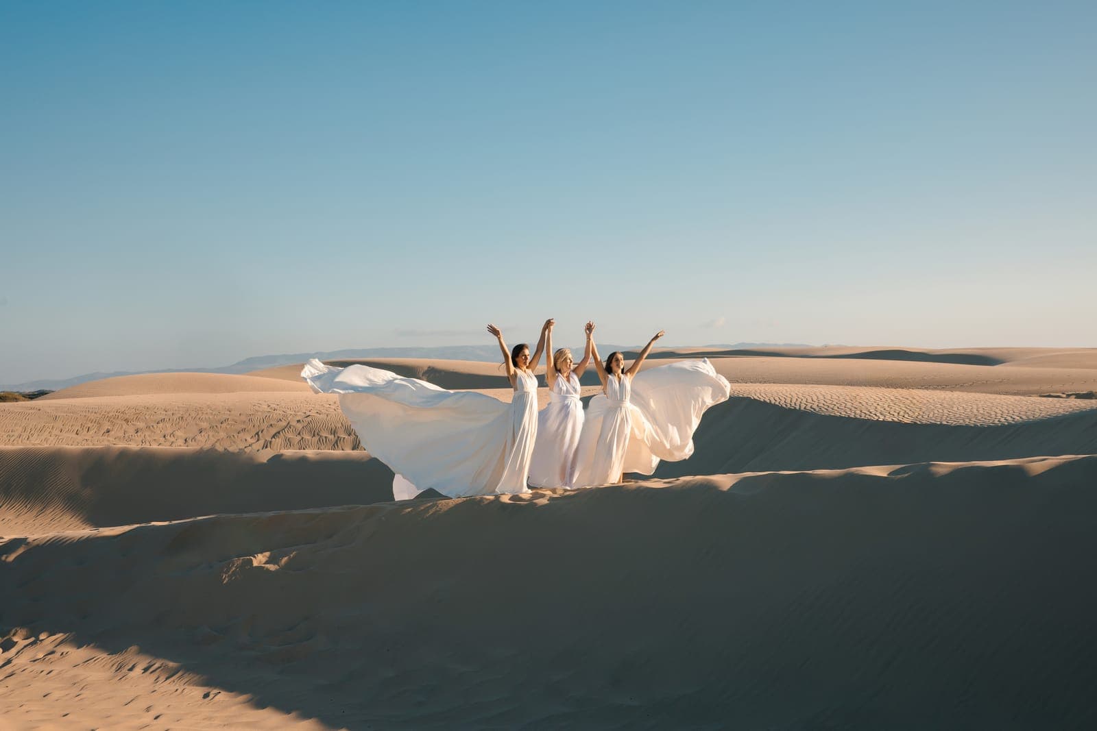 Family portrait session in Avila Beach, California by Amy Marlan Photography