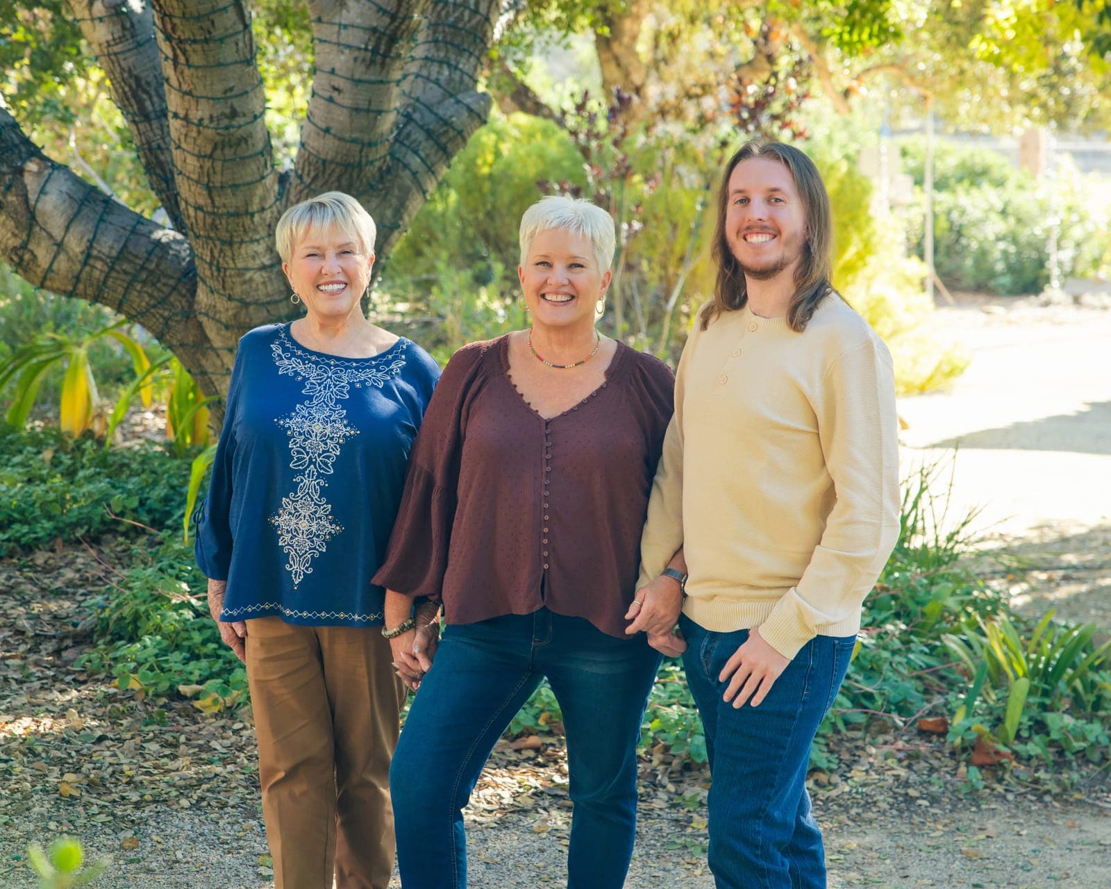 Family portrait session in San Luis Obispo, California by Amy Marlan Photography
