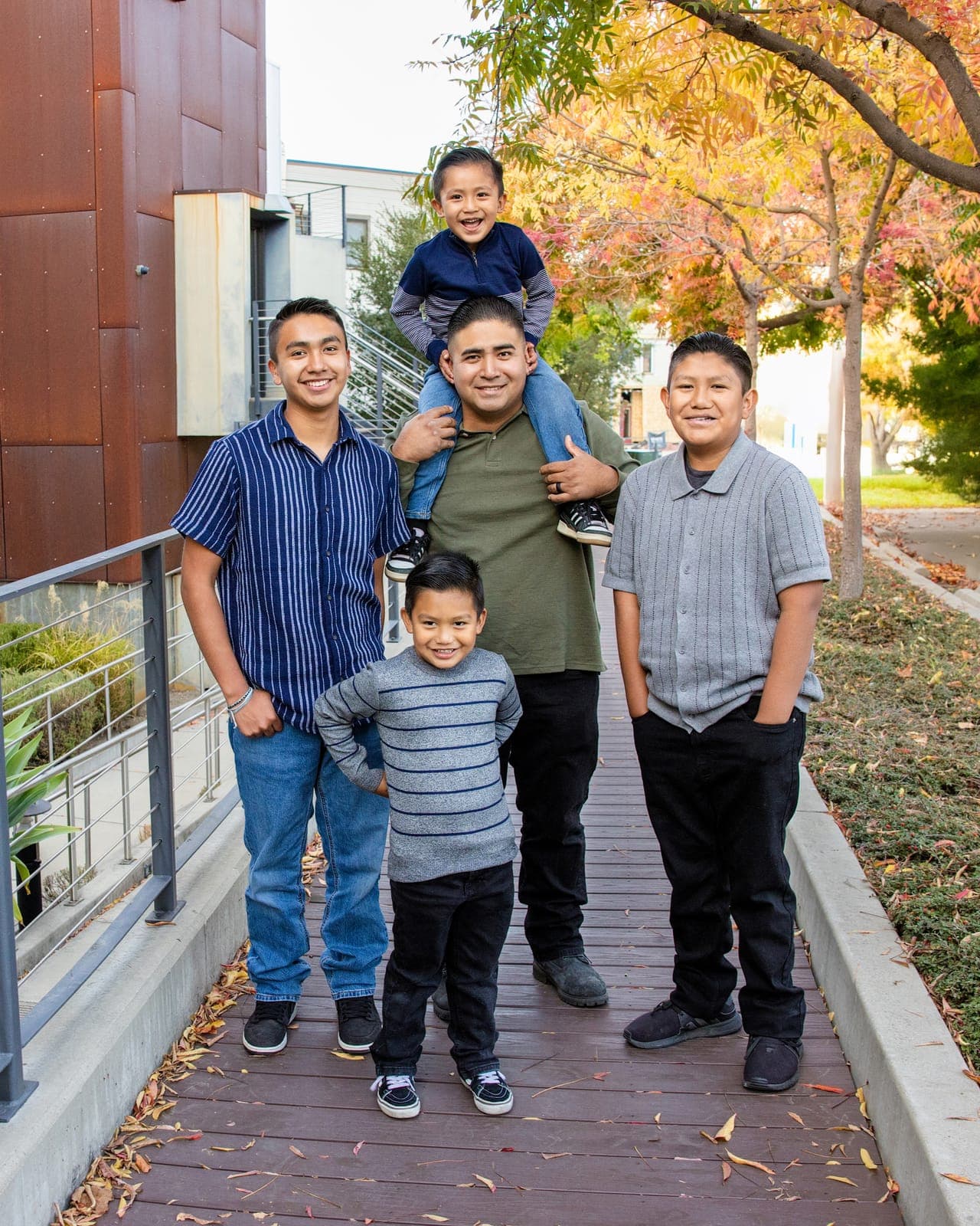 Family portrait session in San Luis Obispo, California by Amy Marlan Photography