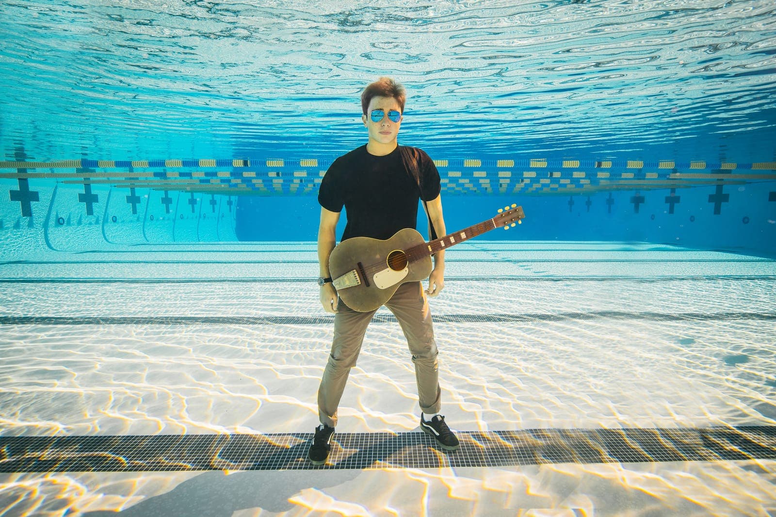 Underwater Senior Portraits by Amy Marlan Photography