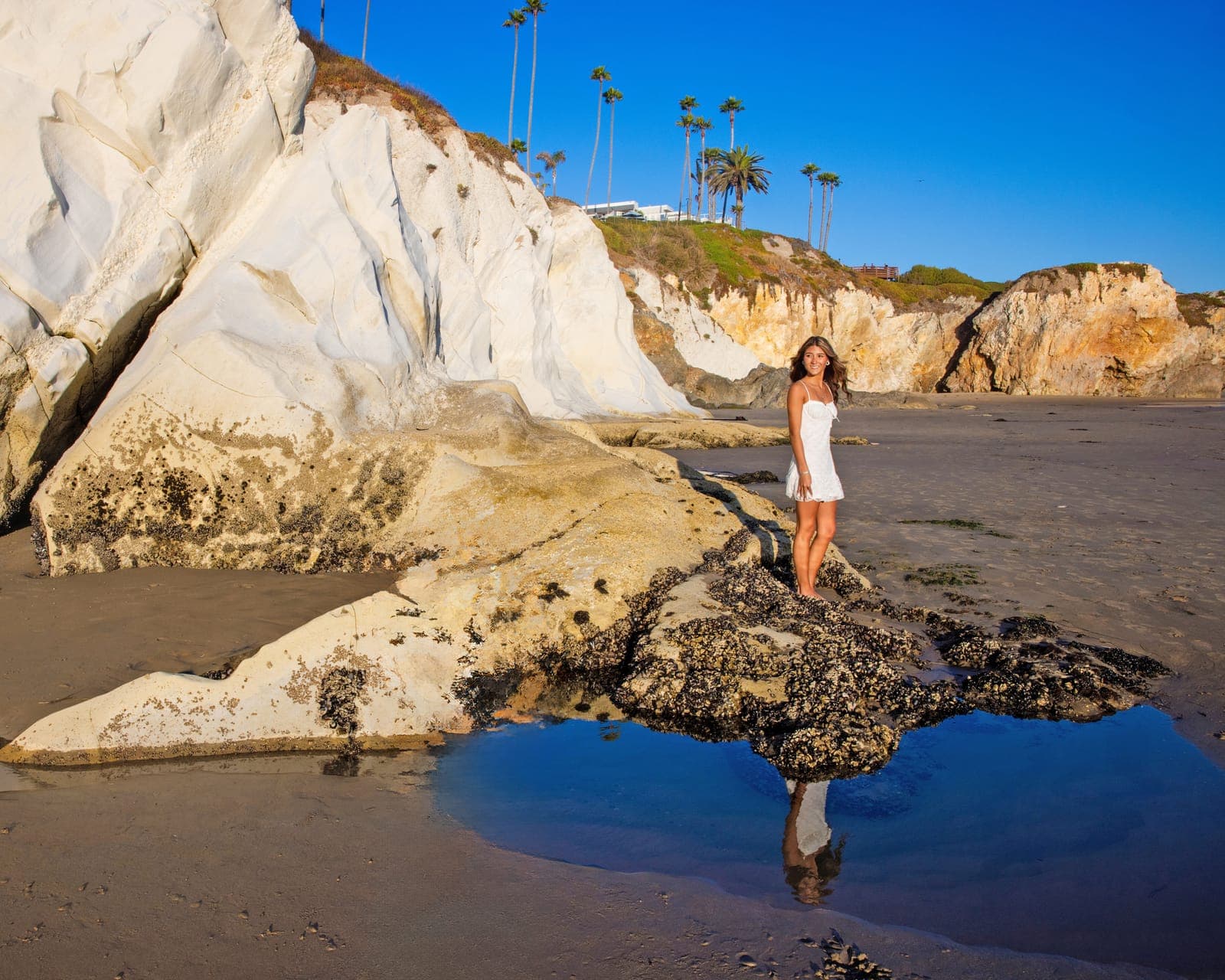Senior portrait session in Pismo Beach, California by Amy Marlan Photography